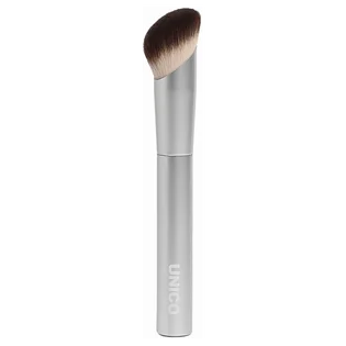 Скошений пензель Unico для консилера та коректора Blush & Contour