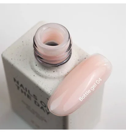 Гель для зміцнення нігтів Nails Of The Day Bottle Gel #04, 10 мл