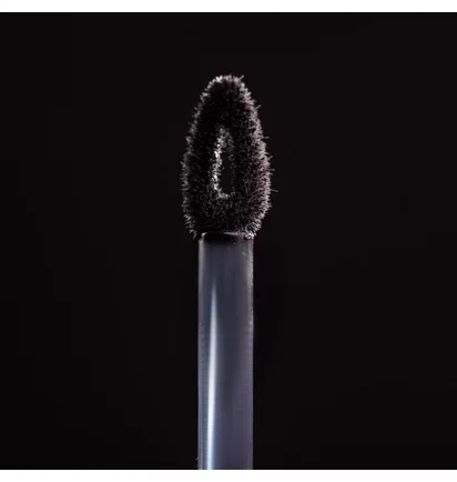 Рідкі тіні для повік ZOLA x Valentina Lelyukh Silky Matte Tint, Black Velvet #05