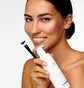Lash Care Brush Wona, black with stand
