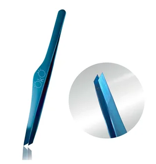 Пінцет OKO Lash&Brow Blue Magic Premium, скошений