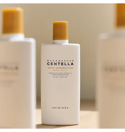 Сонцезахисний крем SKIN1004 Madagascar Centella Air-Fit Suncream Plus SPF50+ PA+++, з центелою, 50 мл