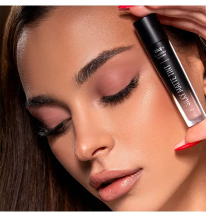 Рідкі тіні для повік ZOLA x Valentina Lelyukh Silky Matte Tint, Pink Opal #08