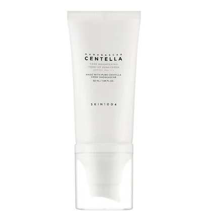 Сонцезахисний крем SKIN1004 Madagascar Centella Tone Brightening Tone-Up Sunscreen SPF50 PA++++, для вирівнювання тону, 50 мл